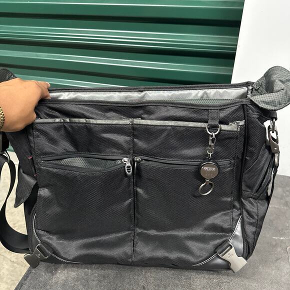 TUMI T-Tech Unisex Ballistic Nylon Laptop Messenger Shoulder Bag Black - Picture 7 of 11